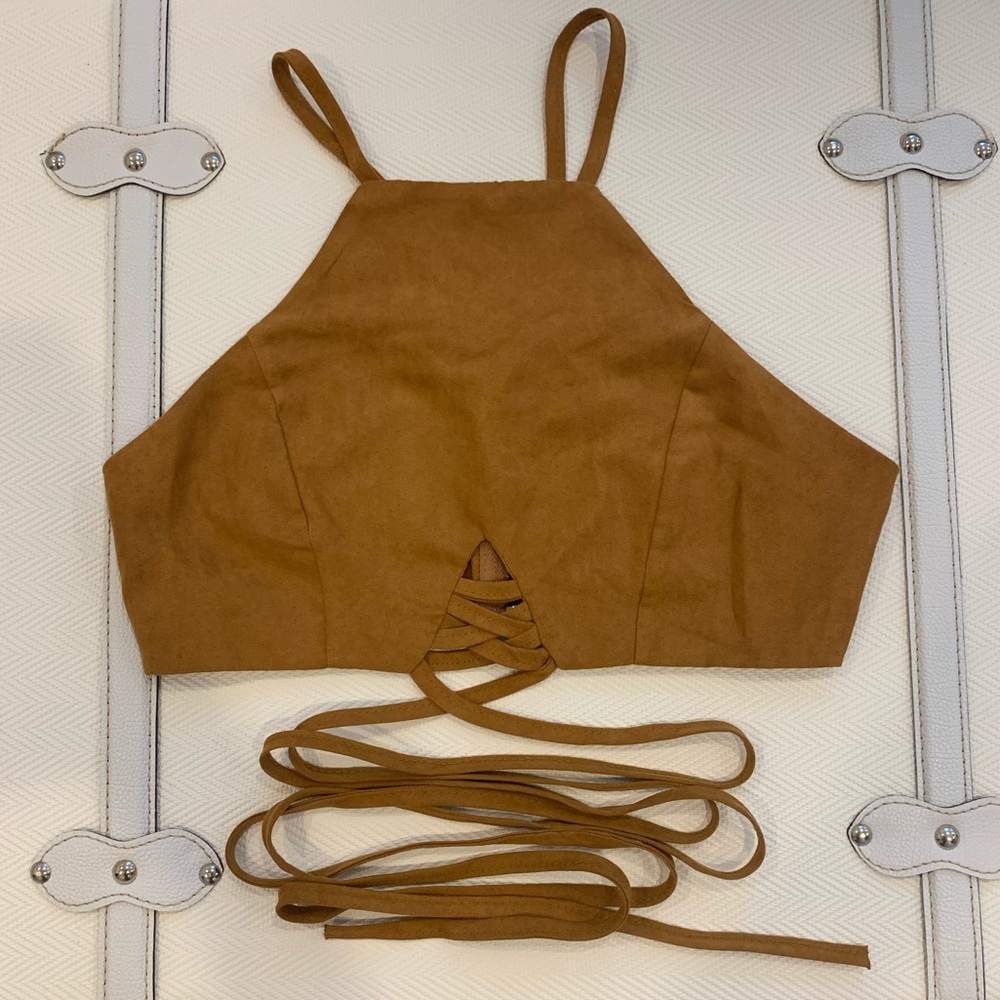 HIGH NECK HALTER CROP TOP